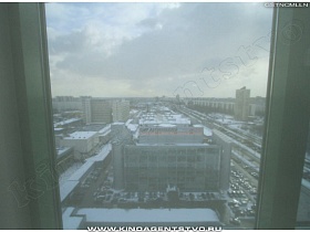 вид из окна отеля на зимний город