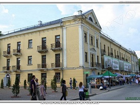 рыночная площадь в Каменец-Подольском
