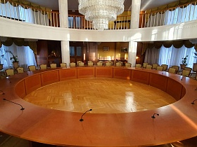 Круглый стол чрезвычайных собраний