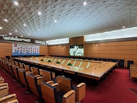 Зал Заседаний в здании Правительства для съемок
