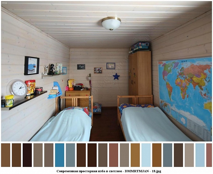 деревянный шкаф для одежды, письменный стол, две кровати, полки и картины на стенах светлой спальни просторного трехэтажного дома