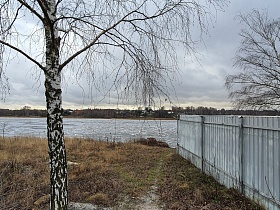 Разноплановый Четырехэтажный на озере в Болшево 20200122 (8).jpg